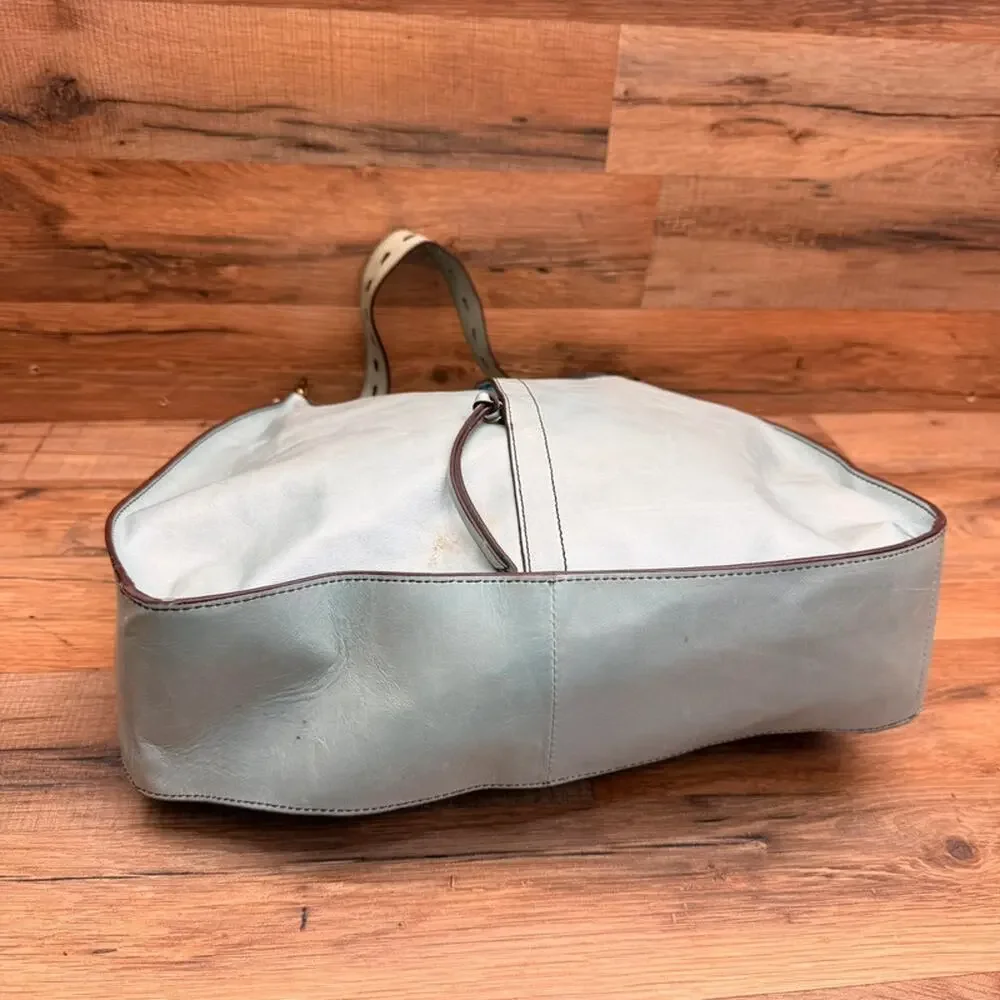 Hobo Fortune Shoulder Bag Blossom Leather Light Blue purse